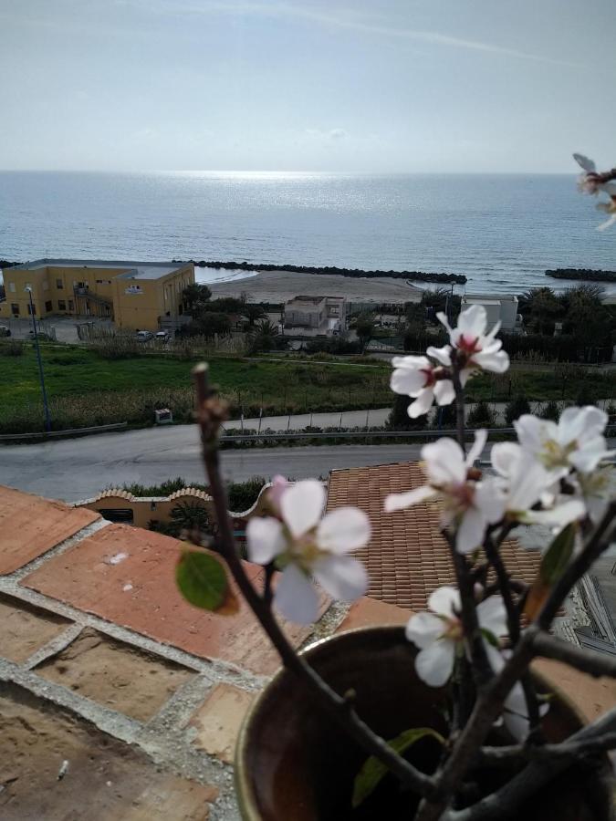 Mansarda Mare Red Apartman Sciacca Kültér fotó