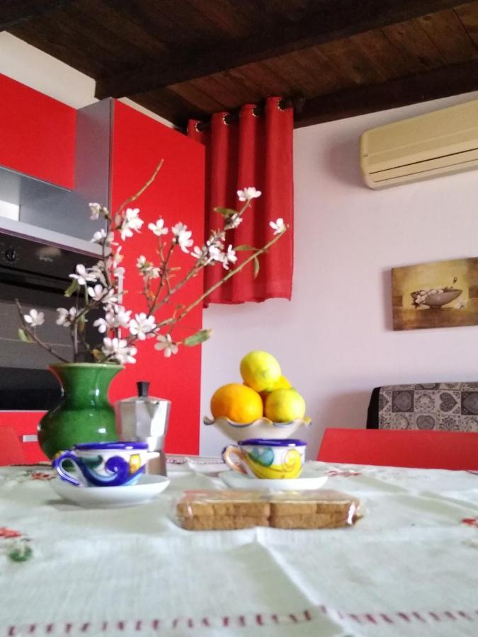 Mansarda Mare Red Apartman Sciacca Kültér fotó